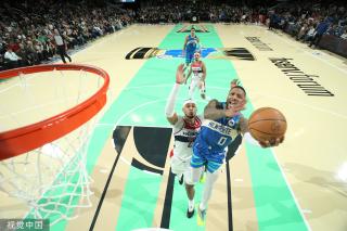 瞬间都凝聚 瞬间都凝聚