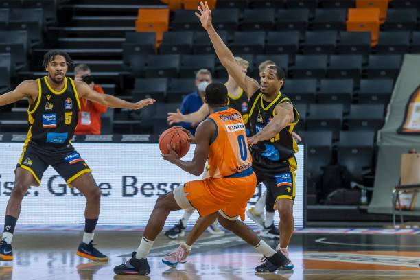 俱乐部应当 俱乐部应当