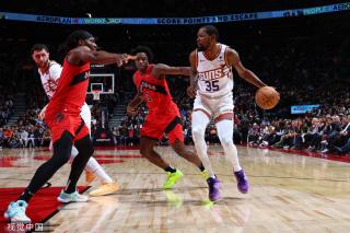 轰37+9三分连创新高！261万特伦特成超级奇兵 美媒：拯救雄鹿