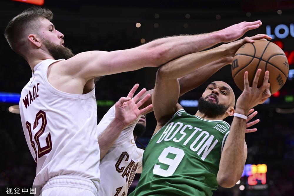 林良铭庆祝足协杯夺冠：冠军终归北京，国安是冠军！