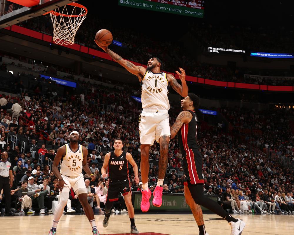 杨鸣：张陈治锋新赛季才进重要轮换，打不好也正常（杨鸣：张陈治锋本季才纳入主力轮换，发挥不佳属正常）