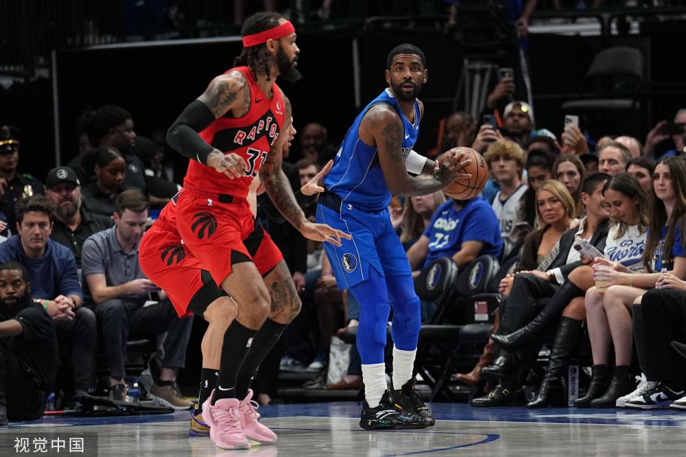 德甲战报：伯格1射1传，霍芬海姆3-0完胜奥格斯堡