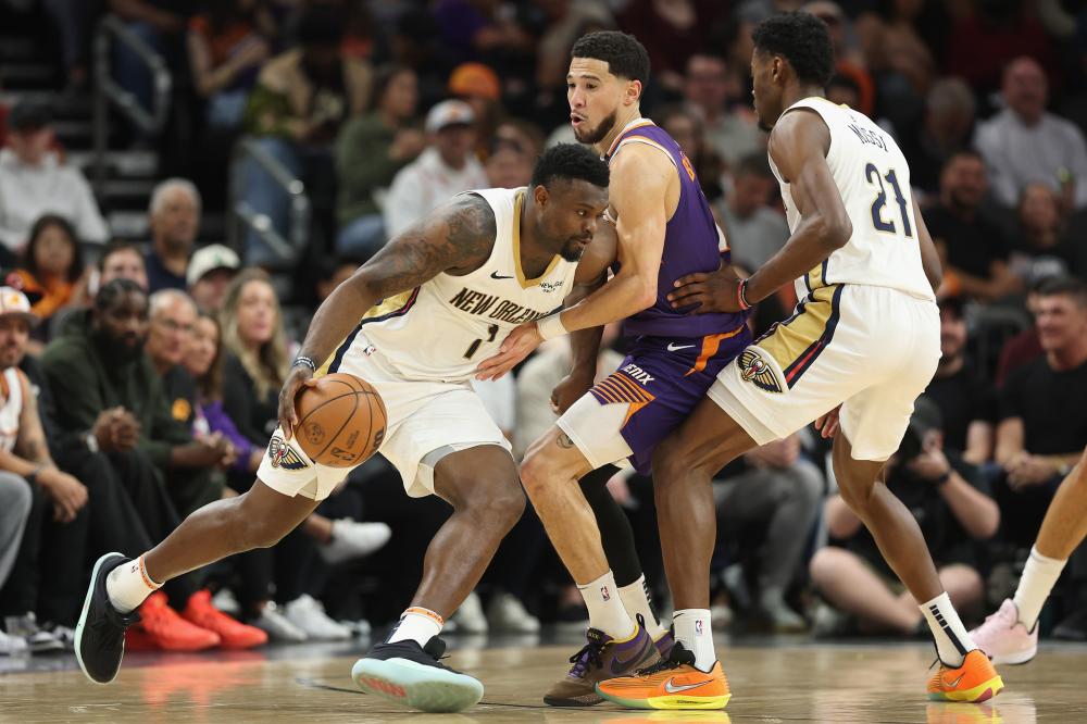 欧联杯16强首回合 ｜ 热刺客场0比1不敌阿尔克马尔 曼联1比1战平索赛德